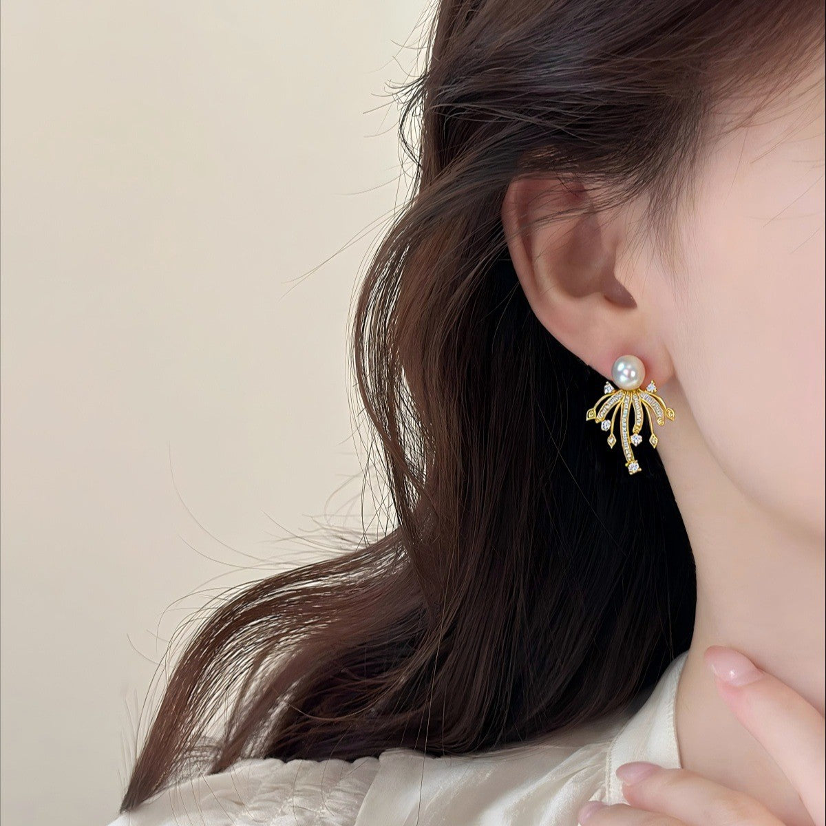 Exquisite S925 Sterling Silver Natural Freshwater Pearl Earrings