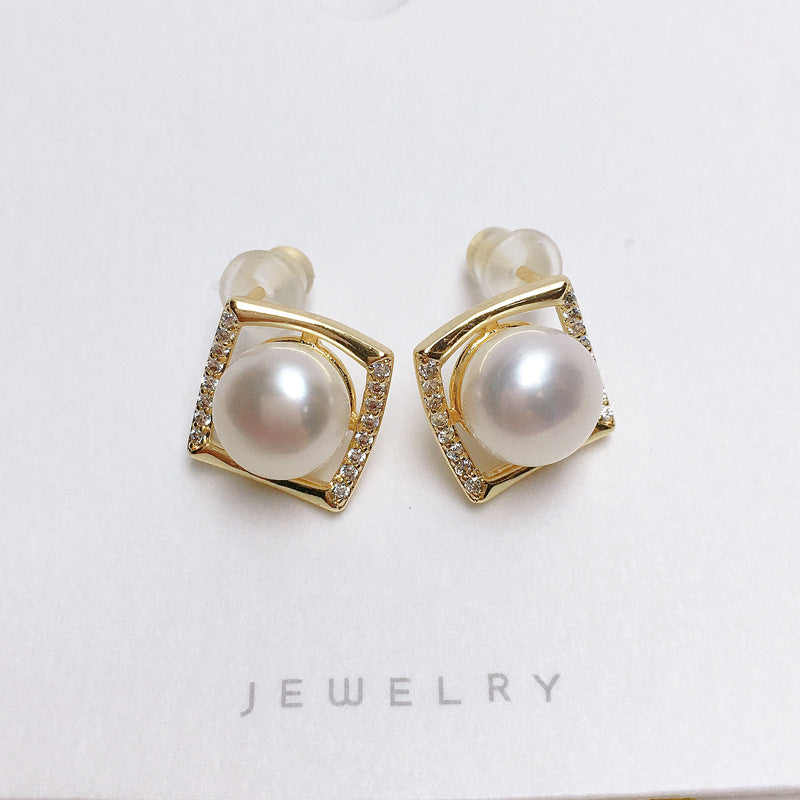 Stud 18K Gold Plated Natural Freshwater Pearl Earrings 8mm