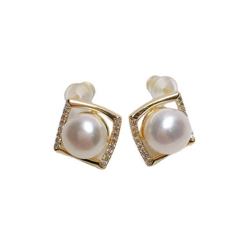 Stud 18K Gold Plated Natural Freshwater Pearl Earrings 8mm