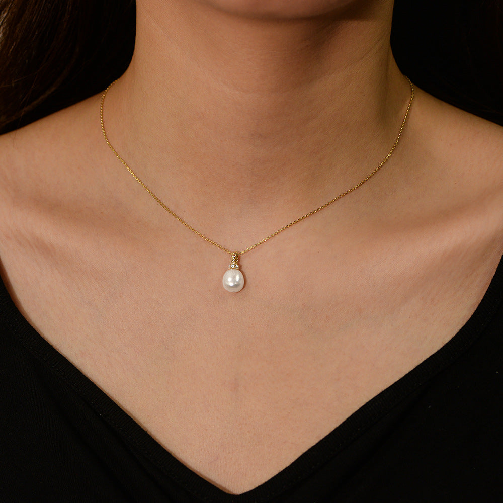 Minimalist Natural Freshwater Pearl Necklace #930