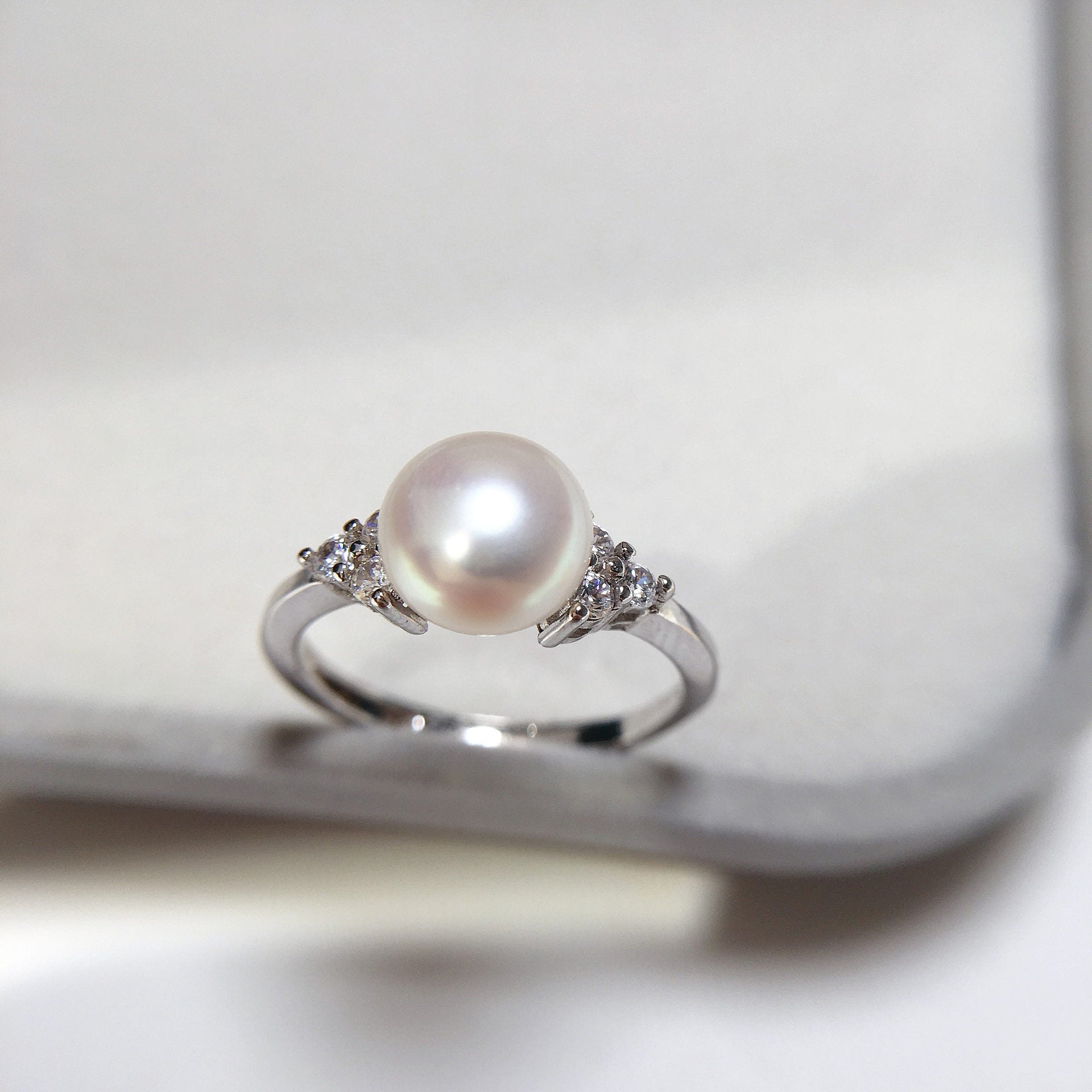 5A Grade Highlighted Natural Freshwater Pearl Ring 18K Gold Plated Micro-Pave Zircon Simple Pearl Ring