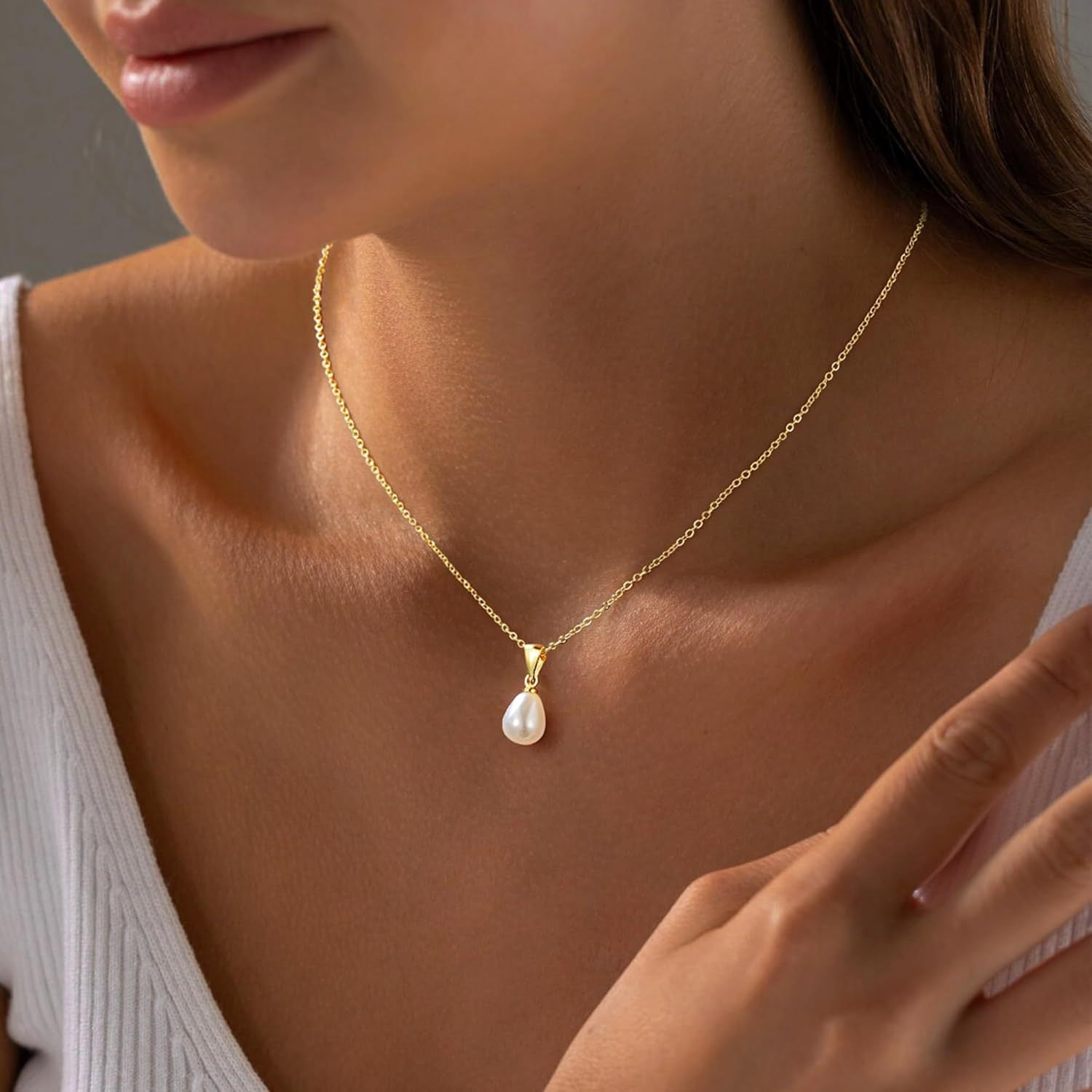 Minimalist 18K Gold Plated Natural Freshwater Pearl Necklace